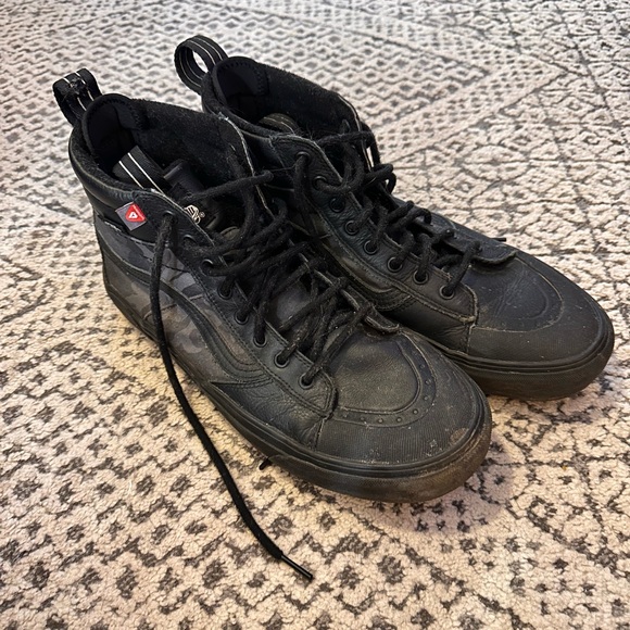 Vans High-Top DuPont Water Repellent Sneakers for Men - Picture 1 of 9